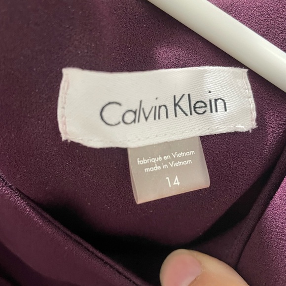 Calvin Klein Red Ruched Sheath Midi Dress - Picture 6 of 6